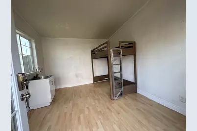 210 Chanslor Ave, Richmond, CA 94801 - Photo 15