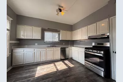 210 Chanslor Ave, Richmond, CA 94801 - Photo 7