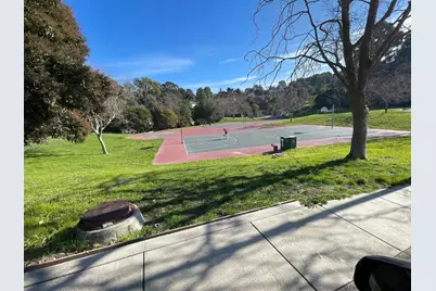 61 Greenview Ln, Richmond, CA 94803 - Photo 3