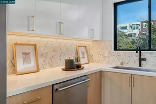 2114 40th Ave, San Francisco, CA 94116 - Photo 13