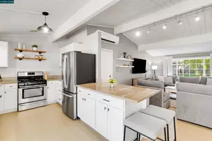 2261 Gehringer Dr, Concord, CA 94520 - Photo 17