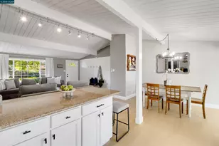 2261 Gehringer Dr, Concord, CA 94520 - Photo 13