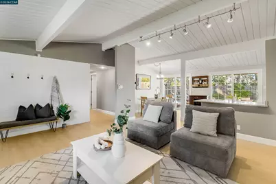 2261 Gehringer Dr, Concord, CA 94520 - Photo 7