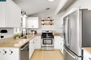 2261 Gehringer Dr, Concord, CA 94520 - Photo 15