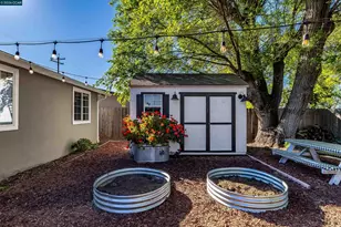 2261 Gehringer Dr, Concord, CA 94520 - Photo 33