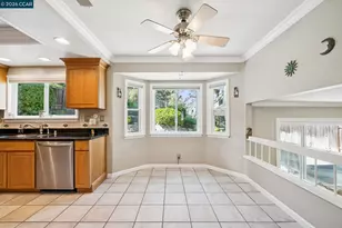 1014 Veterans Ct, Martinez, CA 94553 - Photo 9