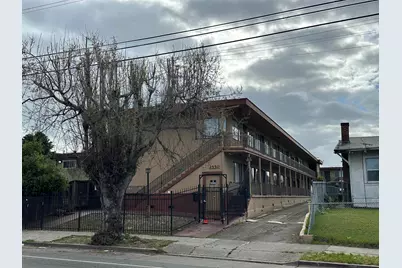 2550 35th Ave, Oakland, CA 94601 - Photo 1