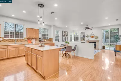 598 Falls Way, Fairfield, CA 94534 - Photo 15