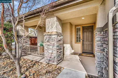 598 Falls Way, Fairfield, CA 94534 - Photo 3