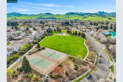 598 Falls Way, Fairfield, CA 94534 - Photo 43