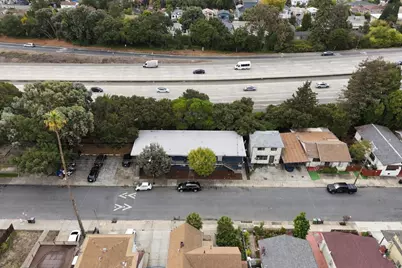 3257 Delaware St, Oakland, CA 94602 - Photo 9