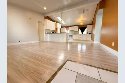 4404 Raiders Way #81, Modesto, CA 95355 - Photo 5