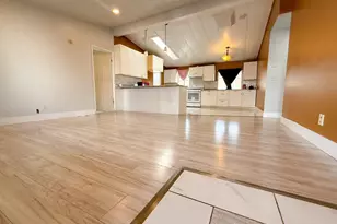 4404 Raiders Way, Modesto, CA 95355 - Photo 5