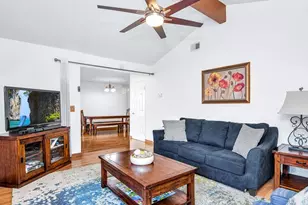 1198 Spiro Dr, San Jose, CA 95116 - Photo 5