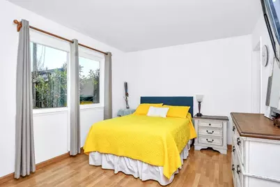 1198 Spiro Dr, San Jose, CA 95116 - Photo 15