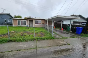 604 Harrison Dr, Richmond, CA 94806 - Photo 1