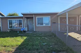 604 Harrison Dr, Richmond, CA 94806 - Photo 1
