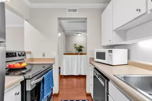 470 Civic Dr, Walnut Creek, CA 94596 - Photo 9