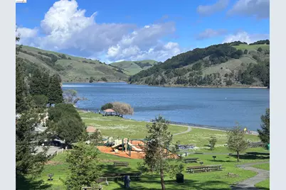 6201 Hillside Dr, El Sobrante, CA 94803 - Photo 55