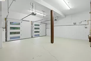 6201 Hillside Dr, El Sobrante, CA 94803 - Photo 43