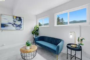 6201 Hillside Dr, El Sobrante, CA 94803 - Photo 31