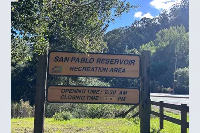 6201 Hillside Dr, El Sobrante, CA 94803 - Photo 51