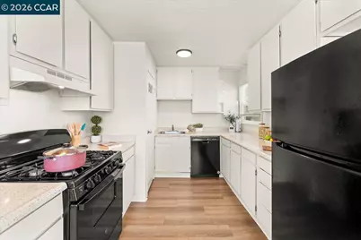 4135-4137 West St, Oakland, CA 94608 - Photo 11