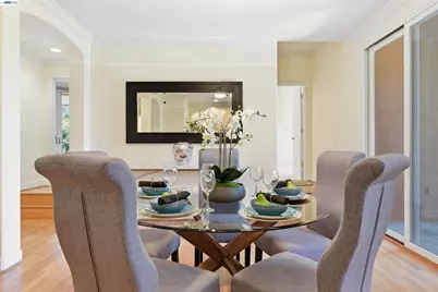 12800 Clausen Ct, Los Altos Hills, CA 94022 - Photo 19