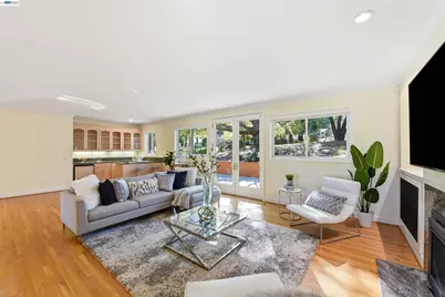 12800 Clausen Ct, Los Altos Hills, CA 94022 - Photo 9