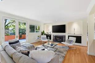 12800 Clausen Ct, Los Altos Hills, CA 94022 - Photo 37