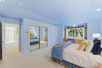 12800 Clausen Ct, Los Altos Hills, CA 94022 - Photo 45