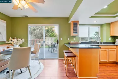 108 Sunnyglen Dr, Vallejo, CA 94591 - Photo 17