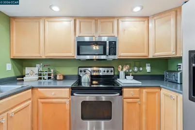 108 Sunnyglen Dr, Vallejo, CA 94591 - Photo 27