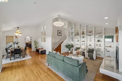 6051 Westover Dr, Oakland, CA 94611 - Photo 17