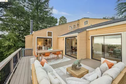 6051 Westover Dr, Oakland, CA 94611 - Photo 57