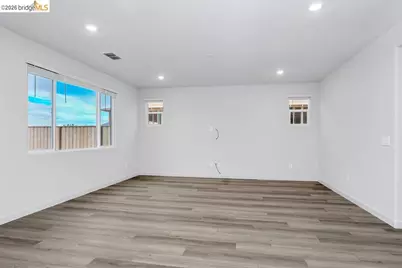 5416 Golden Eagle Street, Antioch, CA 94531 - Photo 7