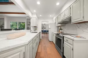 98 Sylvia Dr, Pleasant Hill, CA 94523 - Photo 9