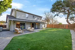 137 Chelsea Hills Dr, Benicia, CA 94510 - Photo 41