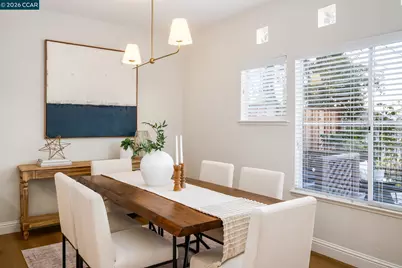 6199 Lakeview Cir, San Ramon, CA 94582 - Photo 7