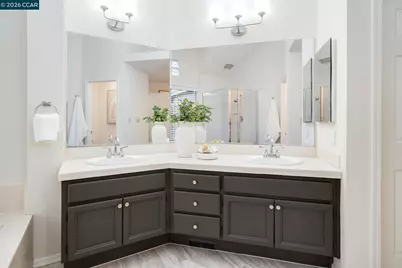 6199 Lakeview Cir, San Ramon, CA 94582 - Photo 21