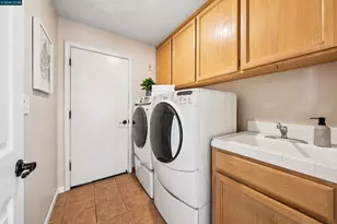 3840 Cottonwood Dr, Danville, CA 94506 - Photo 43