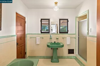 1239 Geneva St, Glendale, CA 91207 - Photo 47