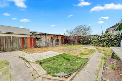 1355 91st Ave, Oakland, CA 94603 - Photo 23