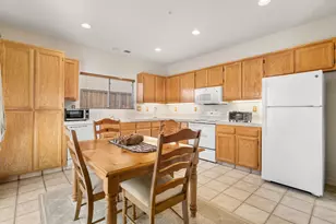 1013 Montoya Terrace, Union City, CA 94587 - Photo 5