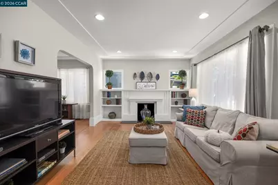 4426 Park Blvd, Oakland, CA 94602 - Photo 5