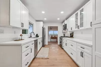 30951 Faircliff St, Hayward, CA 94544 - Photo 11