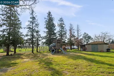 24685 Fuhrman Road, Acampo, CA 95220 - Photo 47