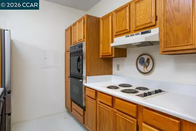 1860 Tice Creek Dr #1348, Walnut Creek, CA 94595 - Photo 5