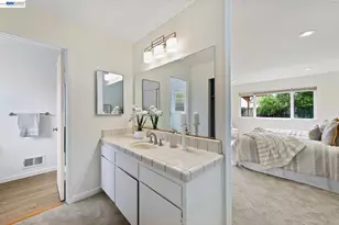 4586 Gatetree Cir, Pleasanton, CA 94566 - Photo 25