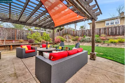 477 Arguello Dr, Benicia, CA 94510 - Photo 47